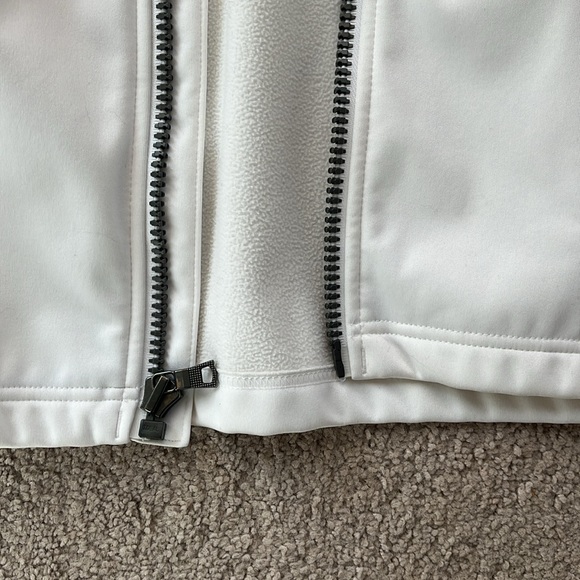 Under Armour jacket - Picture 4 of 8